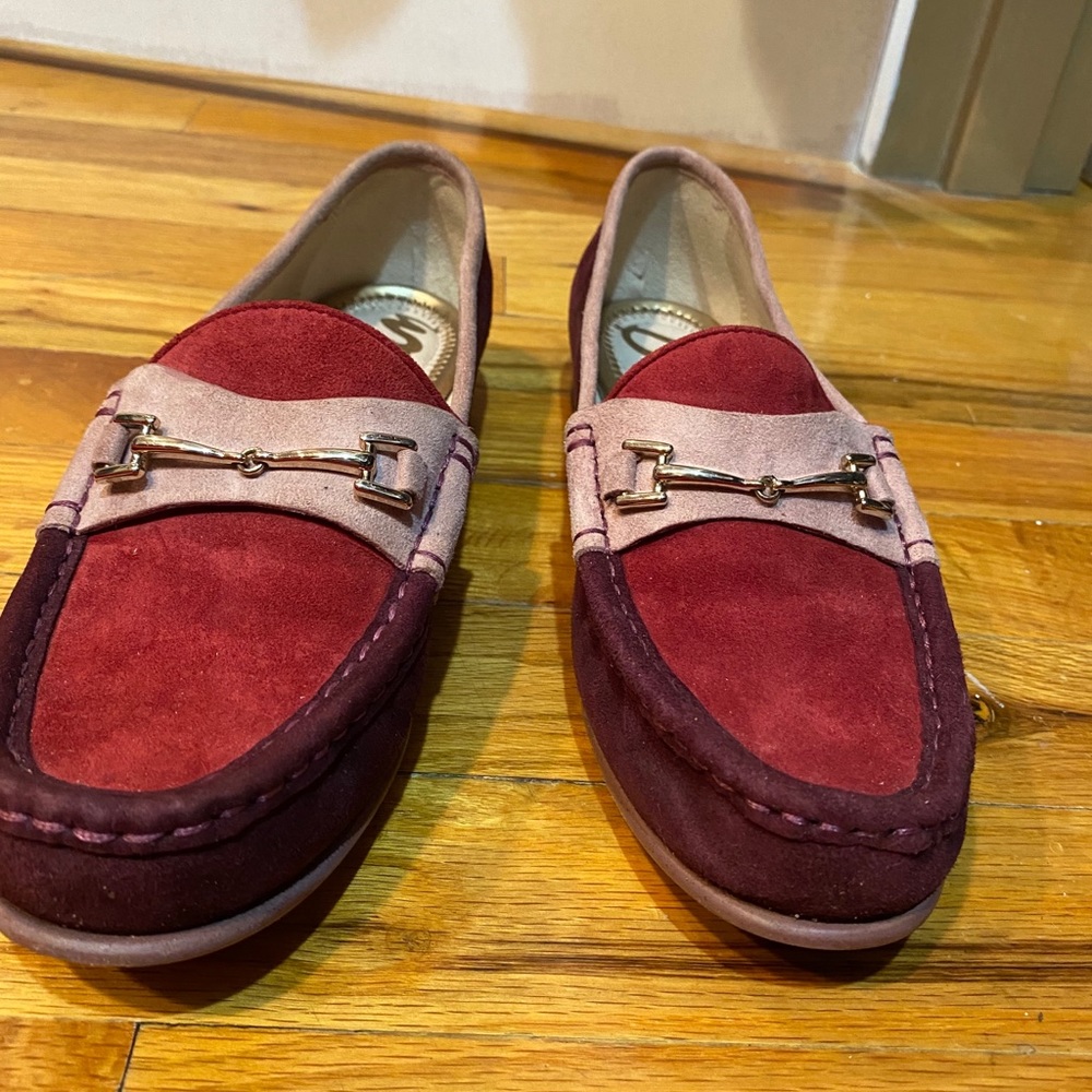 Cute Sam Edelman slip on